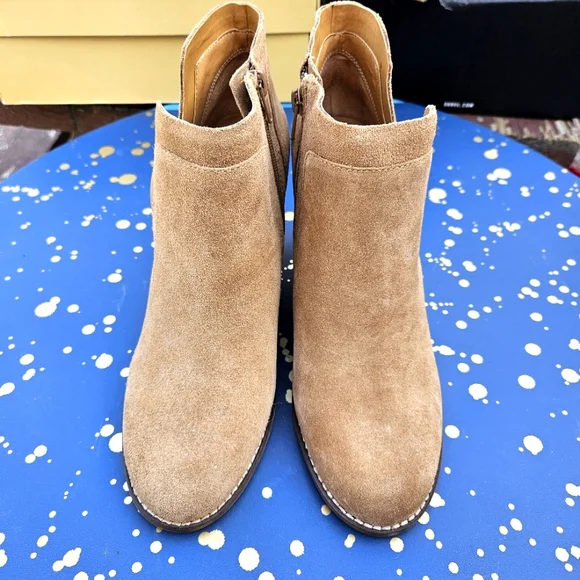 Lucky Brand LK-Yabba Oiled Suede Booties Size 10 - Picture 5 of 16